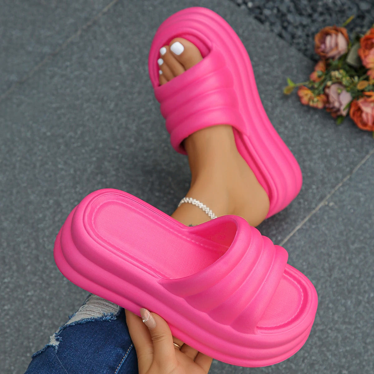 Hot Pink Chunky Platform Slippers Women Summer 2024 Thick Bottom Wedge Heels Sandals for Woman Non Slip Outdoor Flip Flops Mujer
