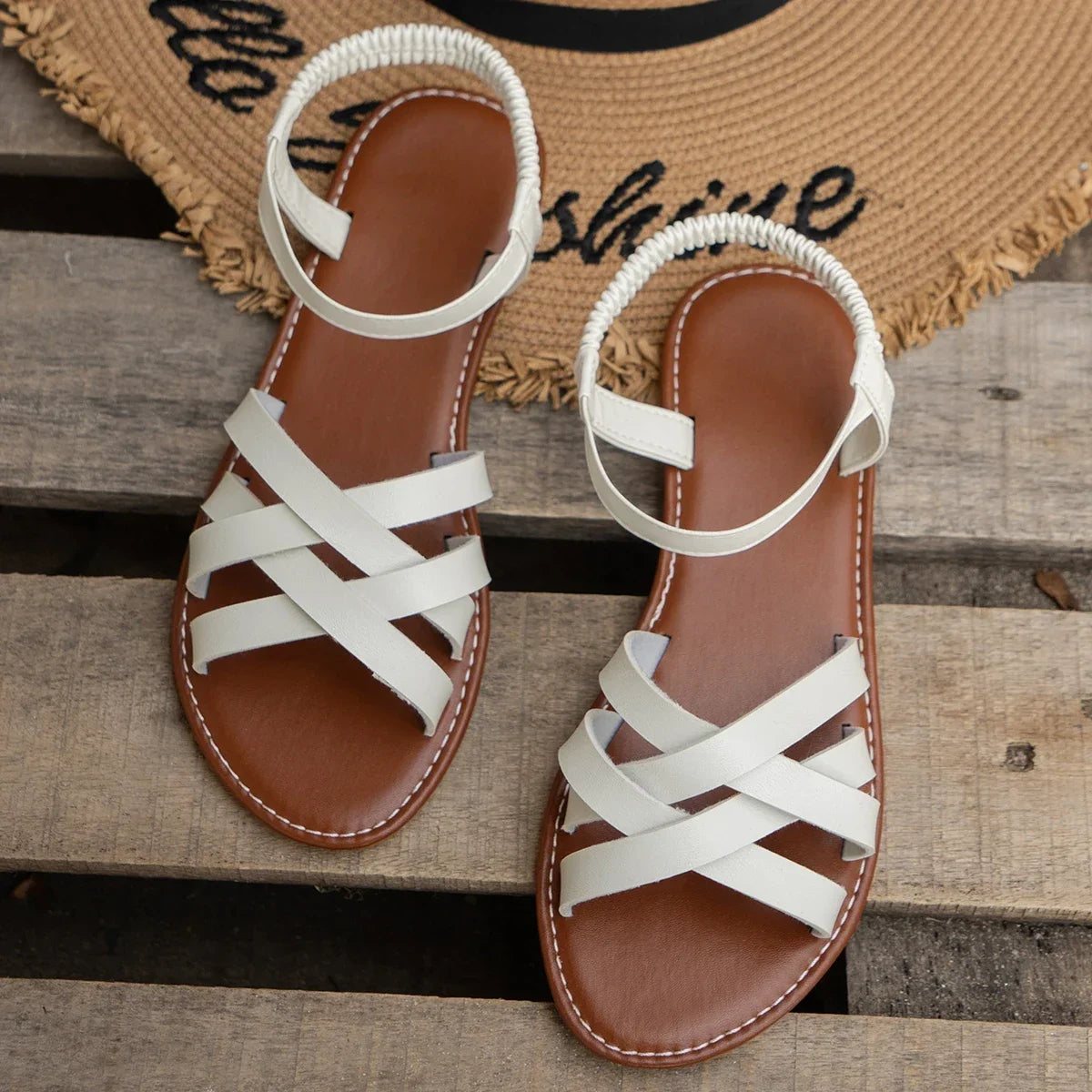 Chic Spring Essential: Women's Lightweight Flat Sandals with Easy-Fit Elastic Band, Perfect for All-Day Comfort and Style
