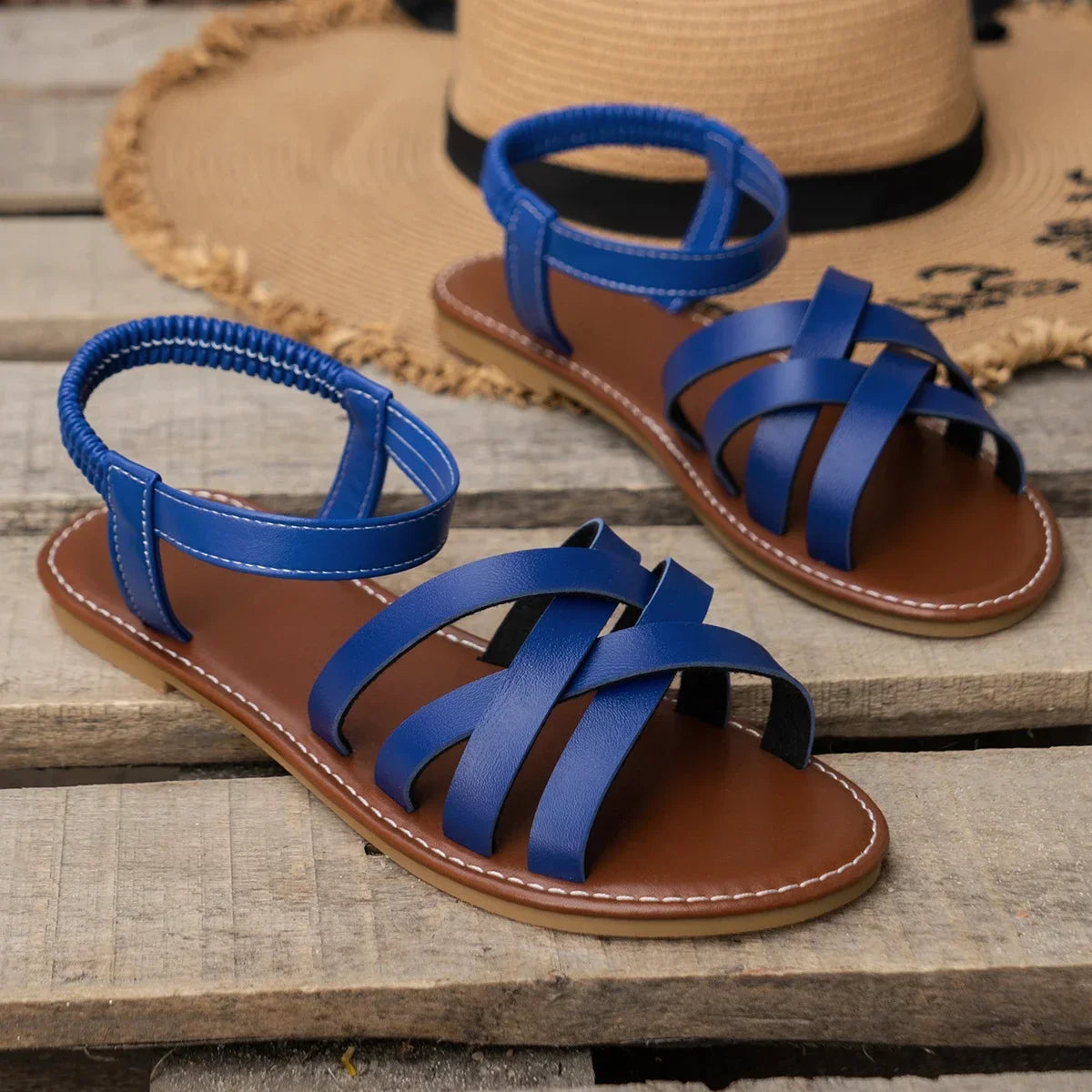 Chic Spring Essential: Women's Lightweight Flat Sandals with Easy-Fit Elastic Band, Perfect for All-Day Comfort and Style