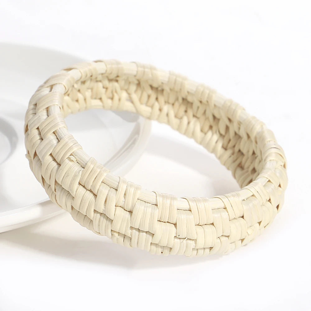AENSOA Handmade Straw Wicker Braided Bracelet for Women Men Woven Rattan Knit Chunky Bracelet Bangle Ethnic Summer Beach Jewelry