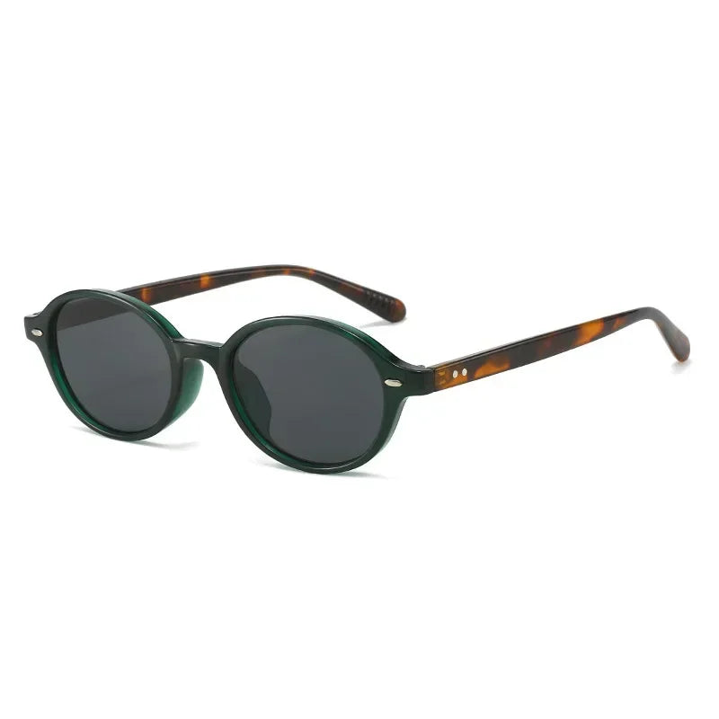 Retro Small Oval Sunglasses Women Men Rivets Shades Fashion Eyewear Luxury Sun Glasses UV400 Female